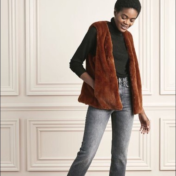 Faux fur vest - Picture 2 of 3